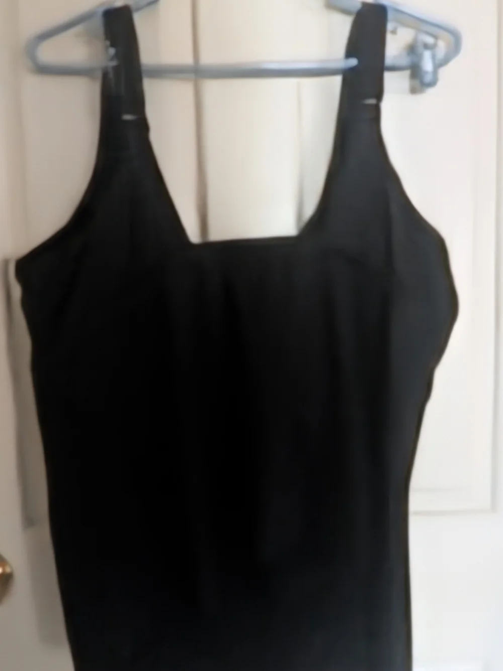 Nike Women’s Plus Size Black Scoop Neck Swim Tankini 1X